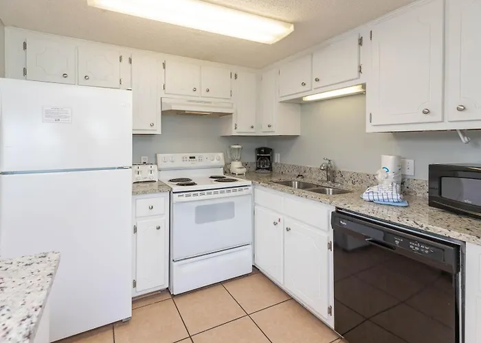 Island Winds East 108 Apartment *