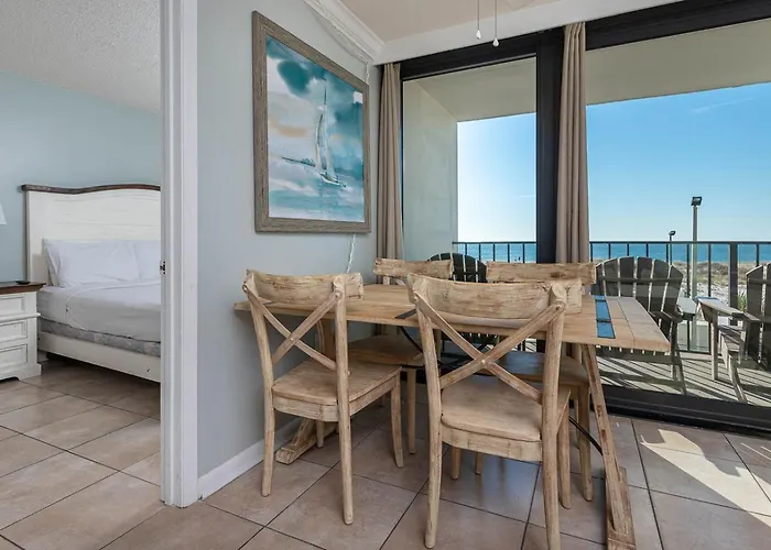 Apartment Island Winds East 108 *